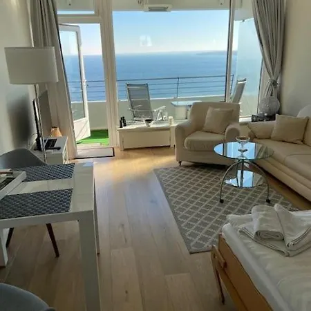 - Seaside Mit Meerblick Apartment
